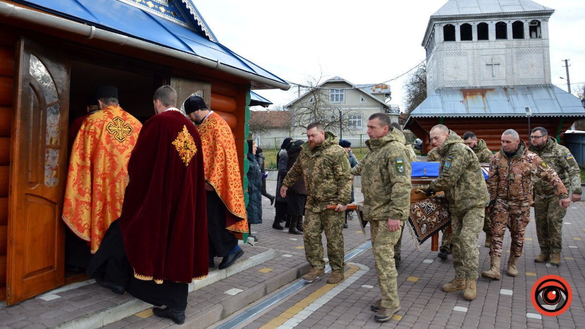Малий Ключів прощається з Героєм Михайлом Николаївом 6