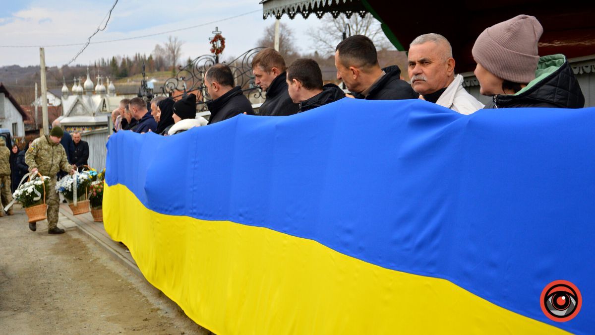 Малий Ключів прощається з Героєм Михайлом Николаївом 4