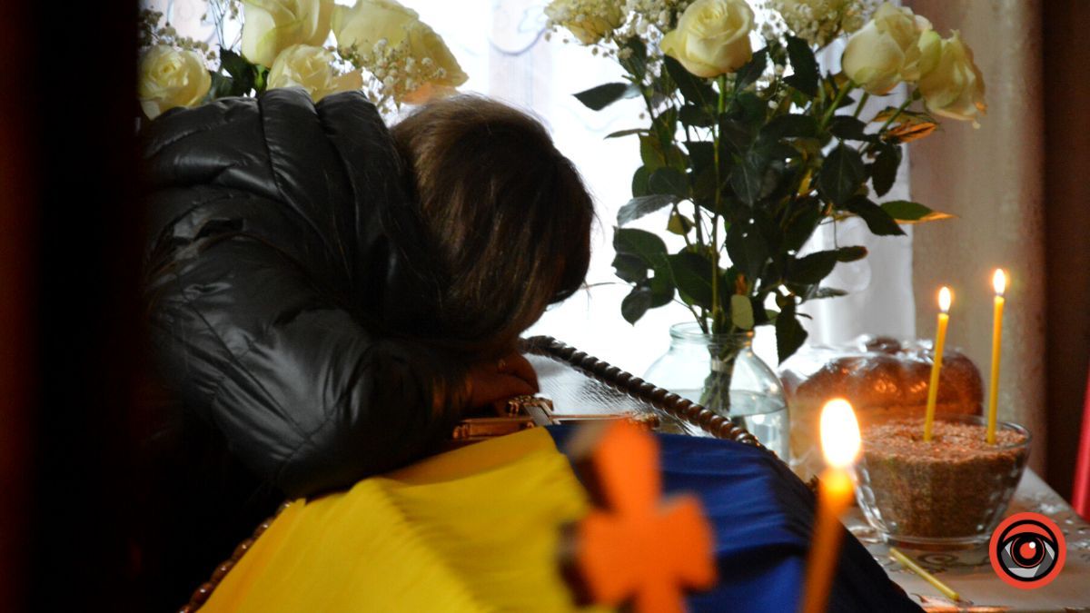 Малий Ключів прощається з Героєм Михайлом Николаївом 14