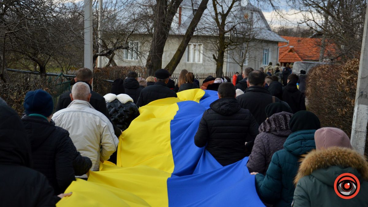 Малий Ключів прощається з Героєм Михайлом Николаївом 11