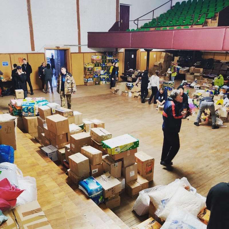 Згадати все: Ігор Костюк розповів, як мобілізувались волонтери центру "Локомотив" у перші місяці війни 5