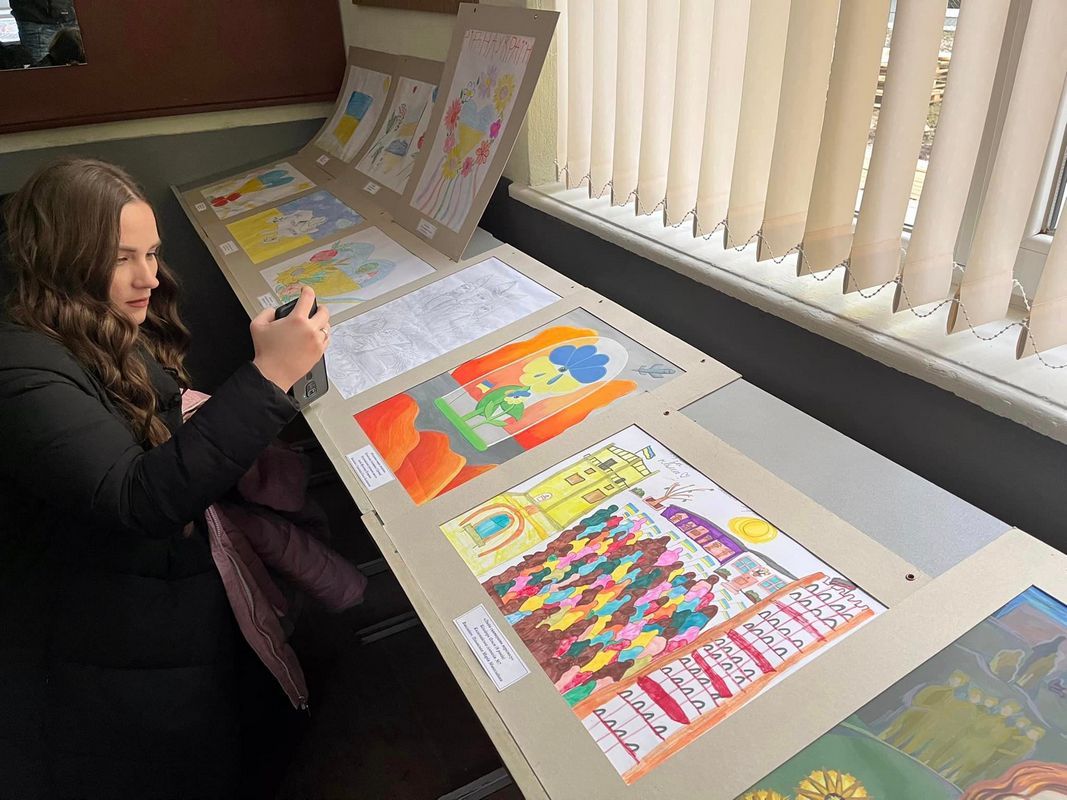 У Коломиї обрали переможців конкурсу патріотичних малюнків 7