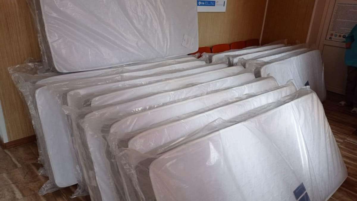 Коломийський пологовий будинок отримав ортопедичні матраци 2