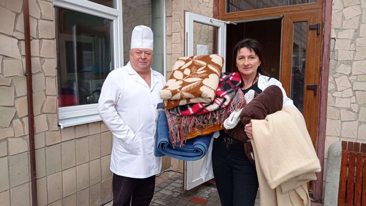 Коломийський пологовий будинок отримав ортопедичні матраци 1