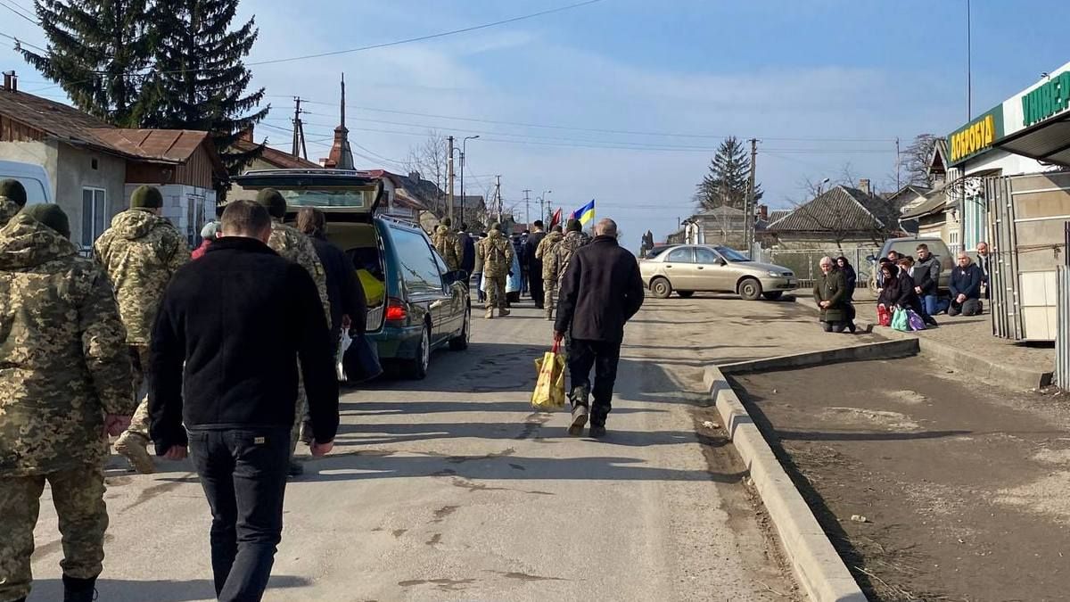 Загиблого Героя з Городенки Андрія Гайсана провели в останню дорогу 5