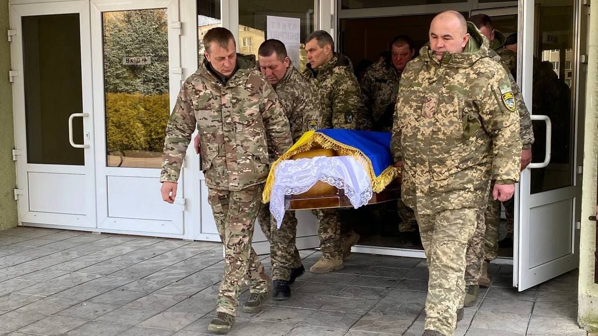 Загиблого Героя з Городенки Андрія Гайсана провели в останню дорогу 1