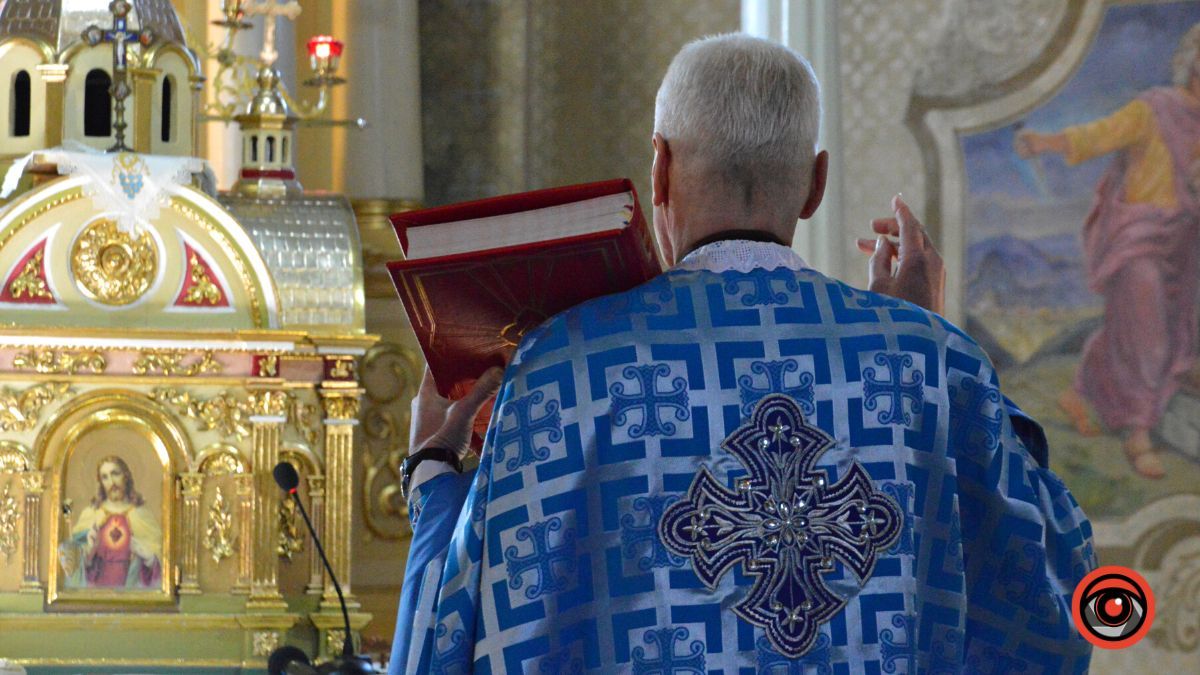 Як в одному з коломийських храмів відзначили свято Стрітення Господнього? 3