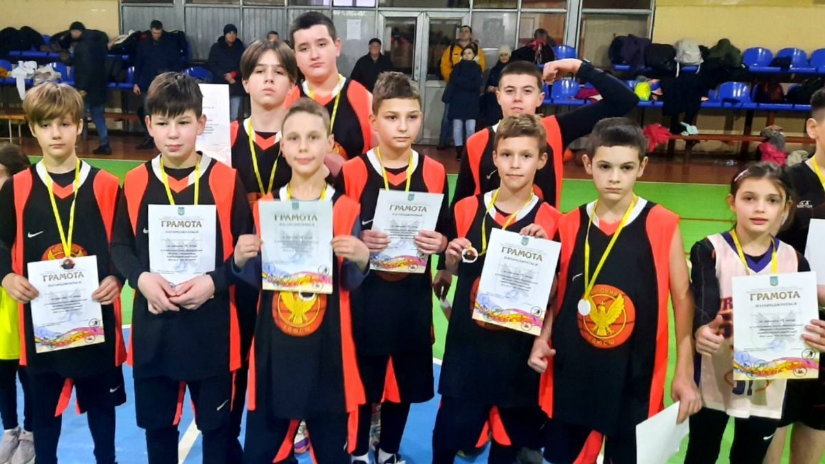 Юні баскетболісти вибороли 2 місце на Чемпіонаті області 3