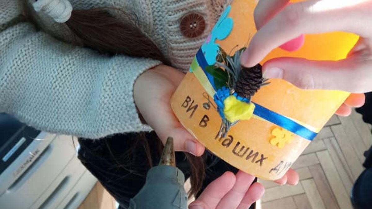 У Печеніжині дізналися секрети виготовлення стрітенської свічки 2