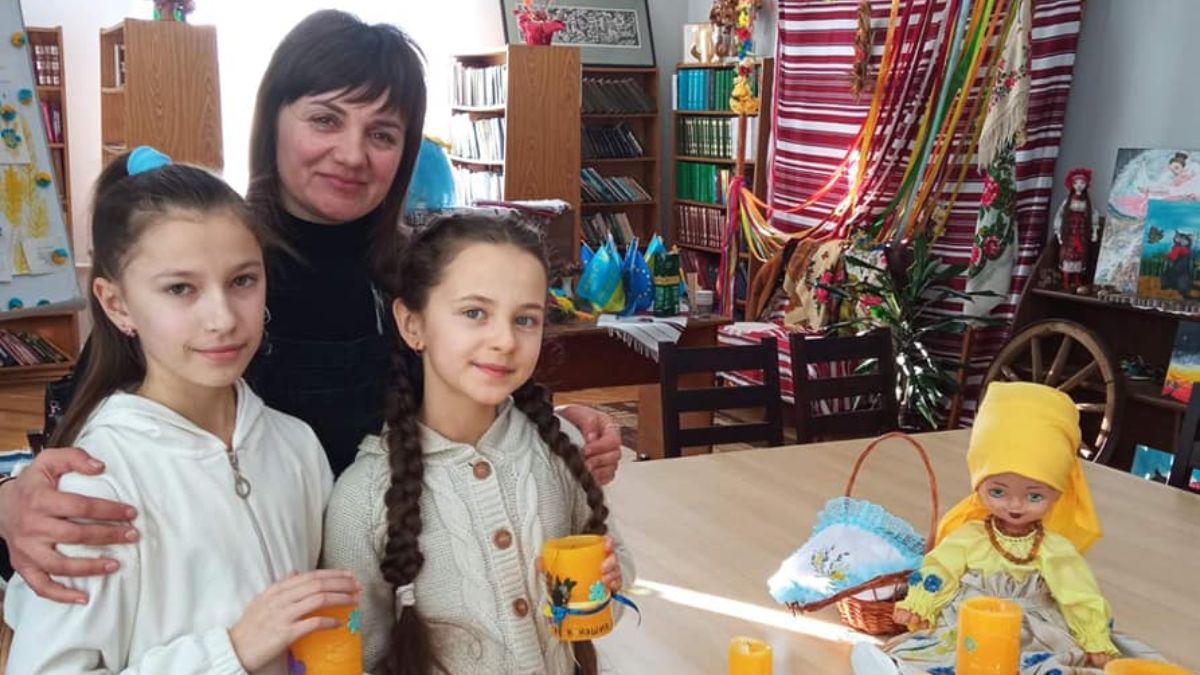 У Печеніжині дізналися секрети виготовлення стрітенської свічки 1