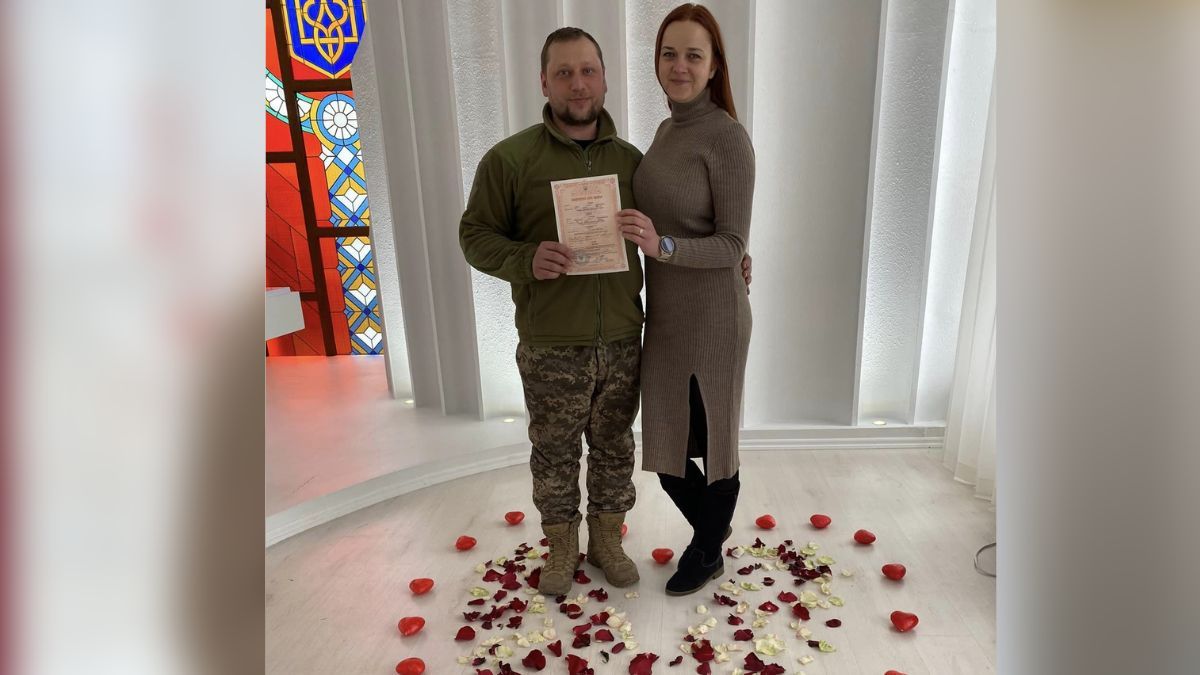 У День закоханих 15 пар у Коломиї створили сім'ю 6