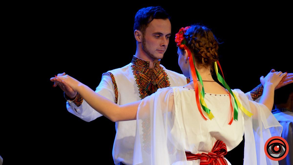 "365 днів війни": у драмтеатрі Коломиї відбулась вистава 16