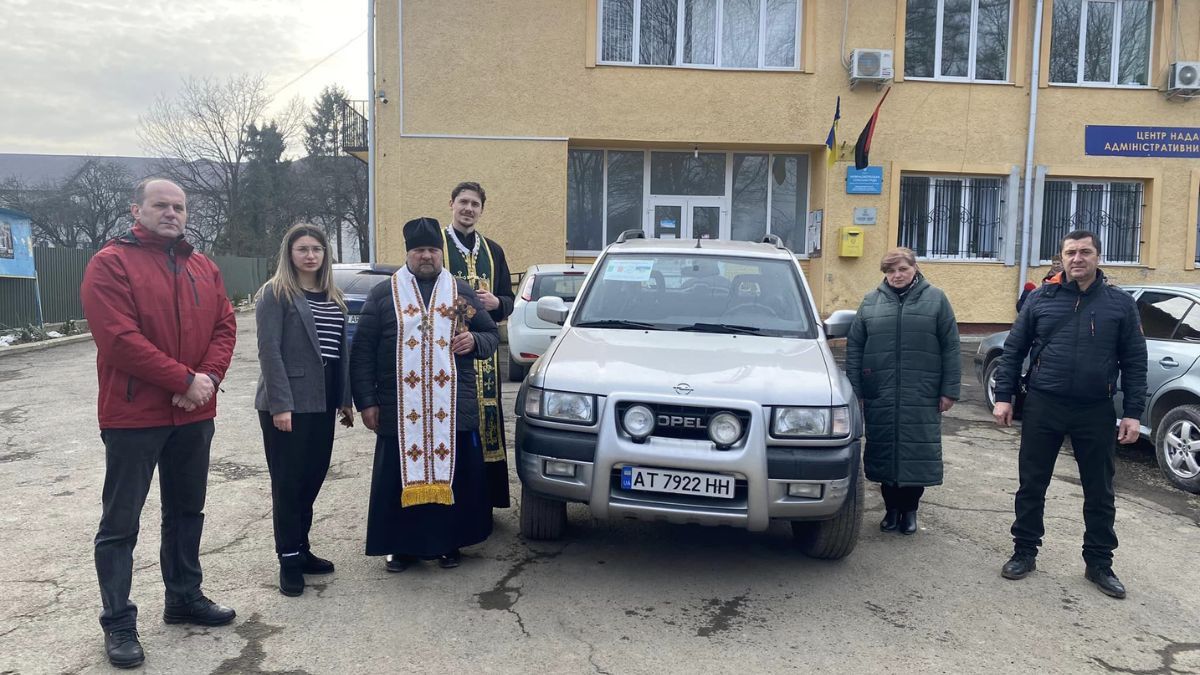 Нижньовербізька громада передасть чергове авто на передову
