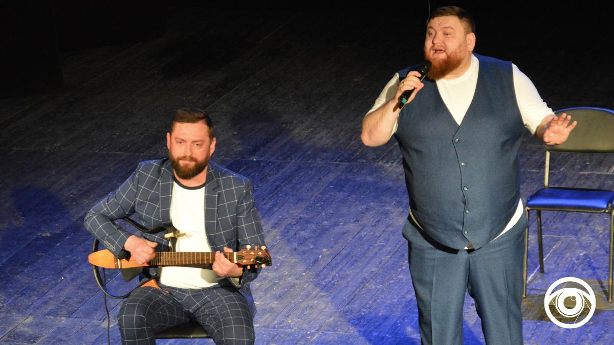 Те Саме Шоу в Коломиї: коментар Жогла та Владзя про наше місто, Притулу та гумор під час війни 7