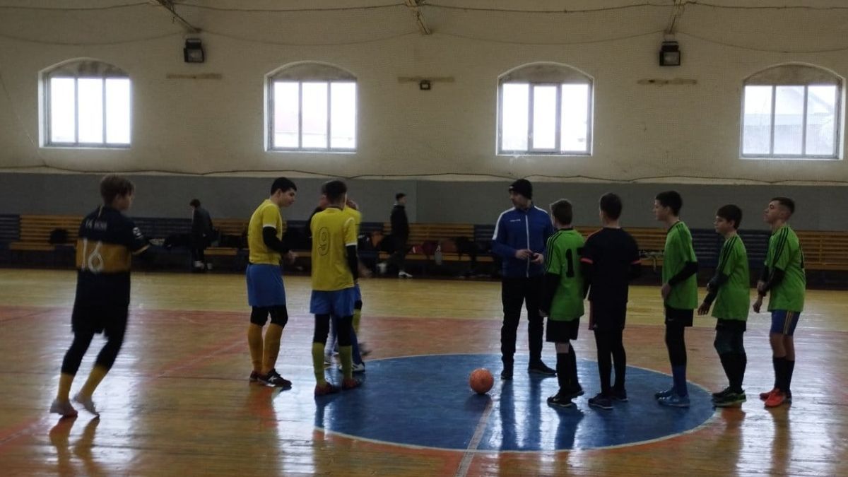 У Коломиї стартував турнір з футзалу для дітей "Зимовий кубок-2023" 2