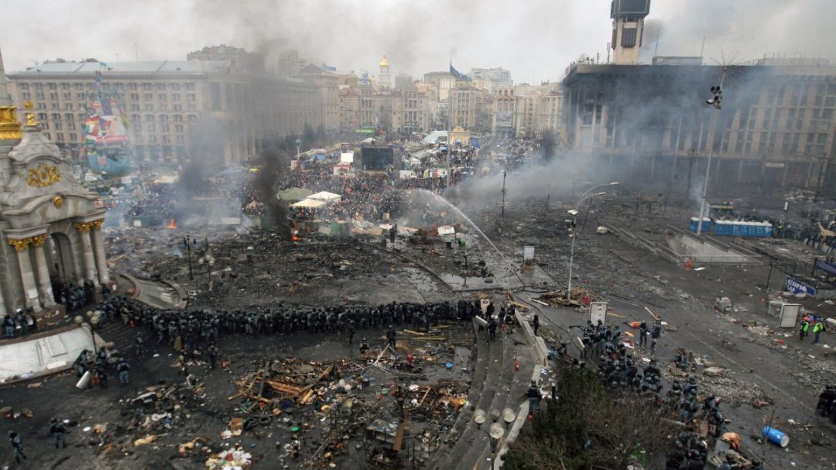 Україна пам'ятає Героїв Революції Гідності | Вірші про лютневі події 2014 року 6