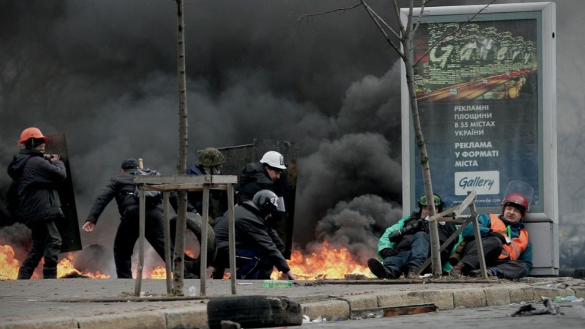 Україна пам'ятає Героїв Революції Гідності | Вірші про лютневі події 2014 року 4