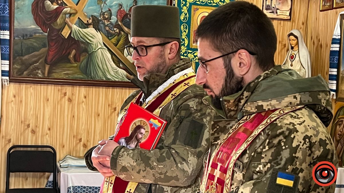 У Нижньому Вербіжі вшанували Героїв, які загинули на Революції Гідності 3