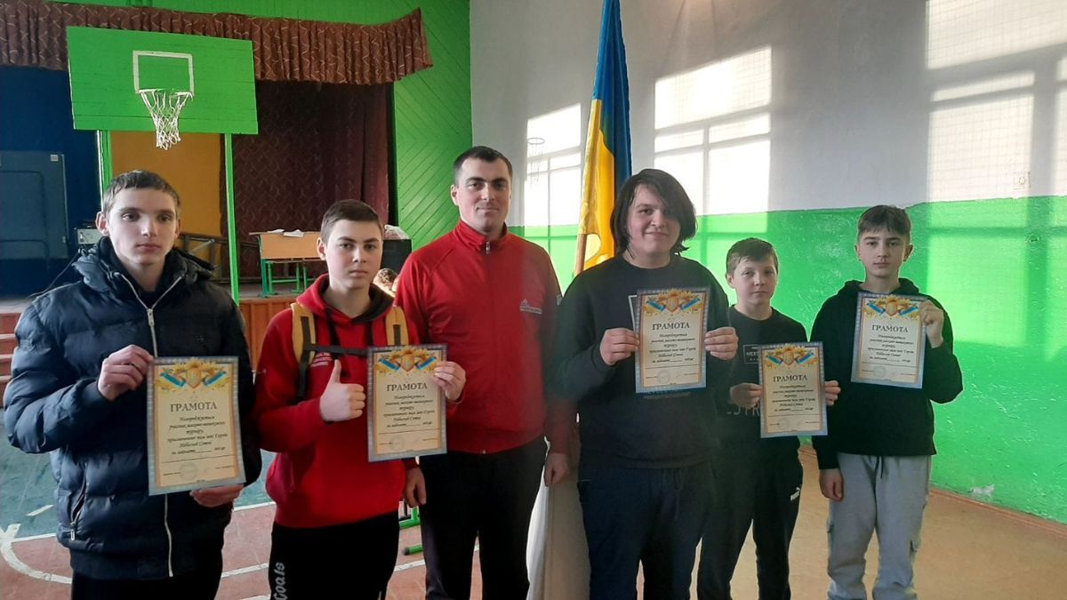 На Коломийщині провели шахово-шашковий турнір приурочений Дню Героїв Небесної Сотні 5