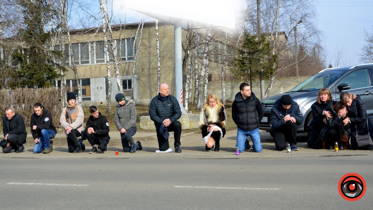 Коломия зустріла загиблих захисників Михайла Николаїва та Сергія Правдивого 2