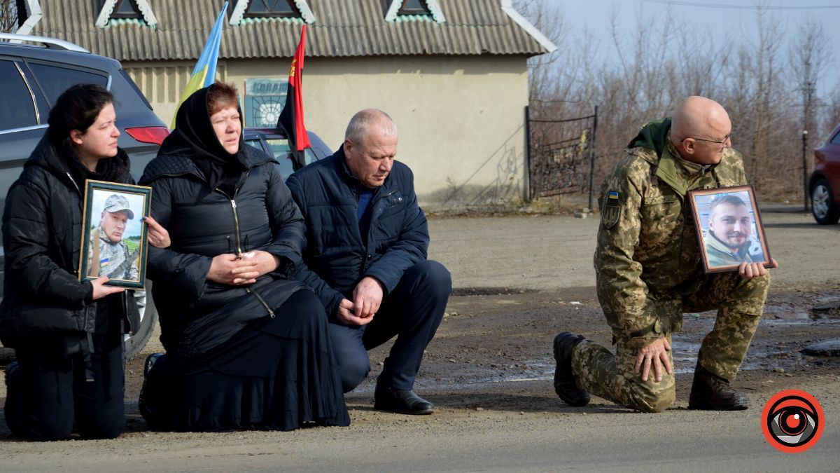 Коломия зустріла загиблих захисників Михайла Николаїва та Сергія Правдивого 4