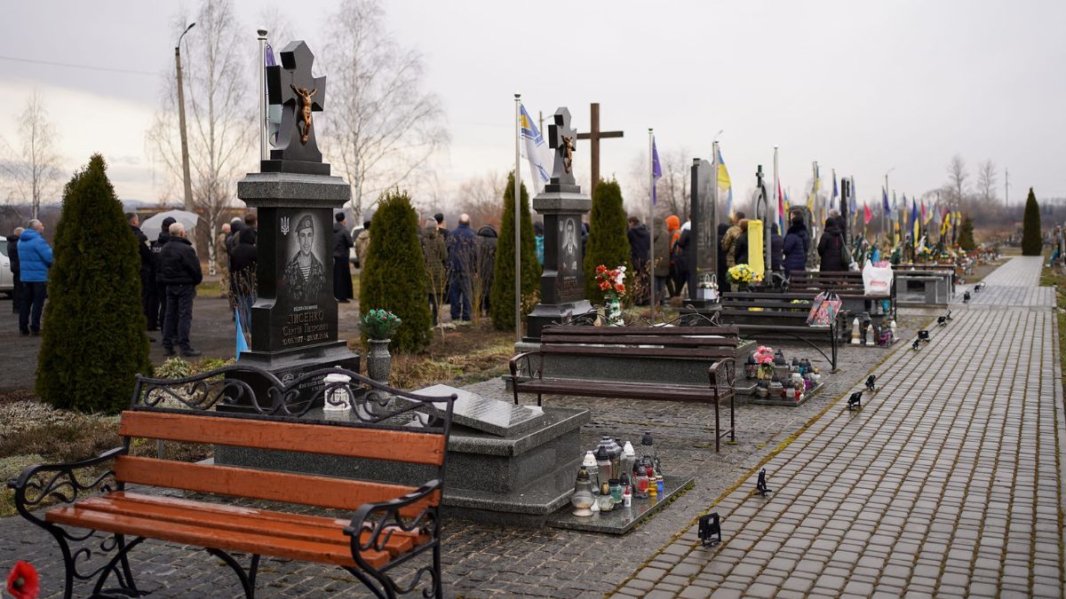 У Коломиї вшанували захисників України, які загинули за нашу незалежність 5