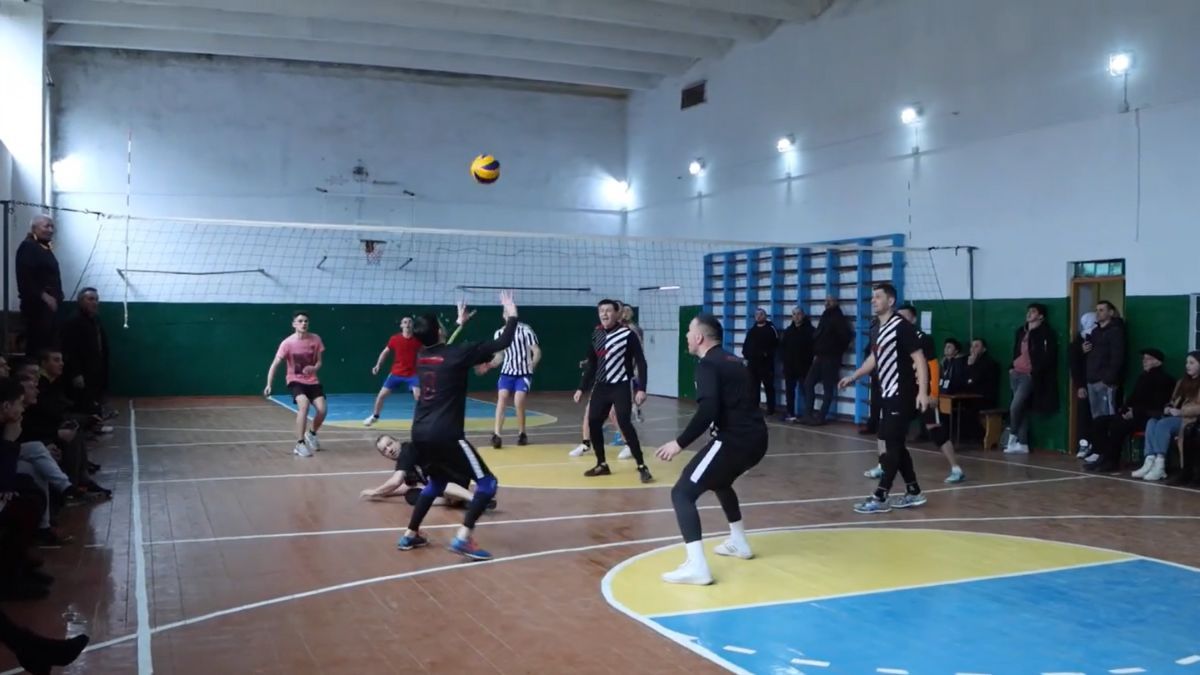 У Гвіздці відбувся волейбольний турнір пам'яті Ярослава Палійчука 1