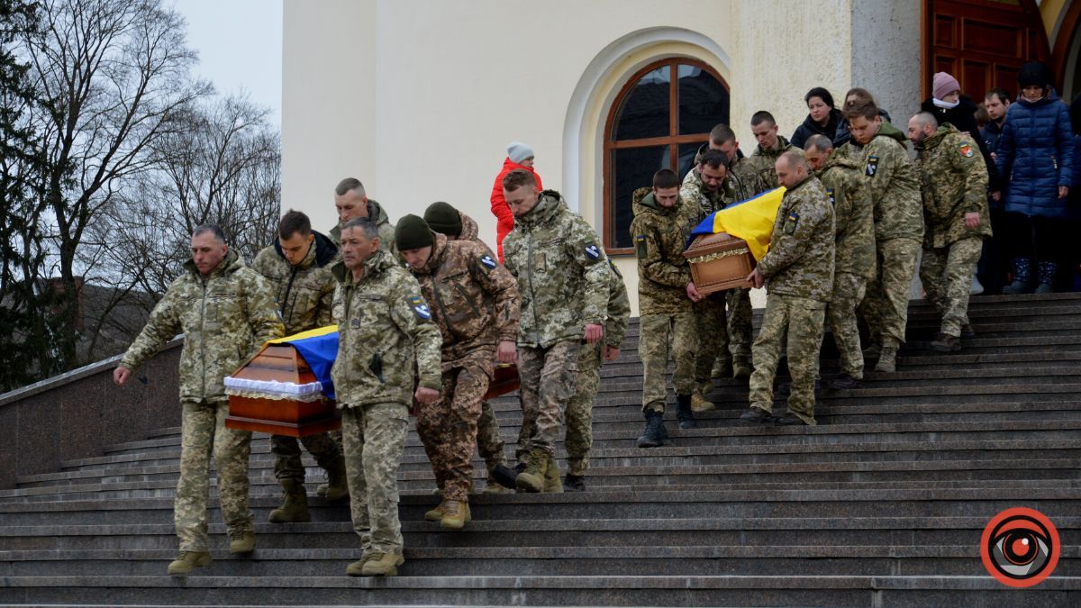 Коломия провела в останню дорогу Героїв Сергія Правдивого та Михайла Николаїва