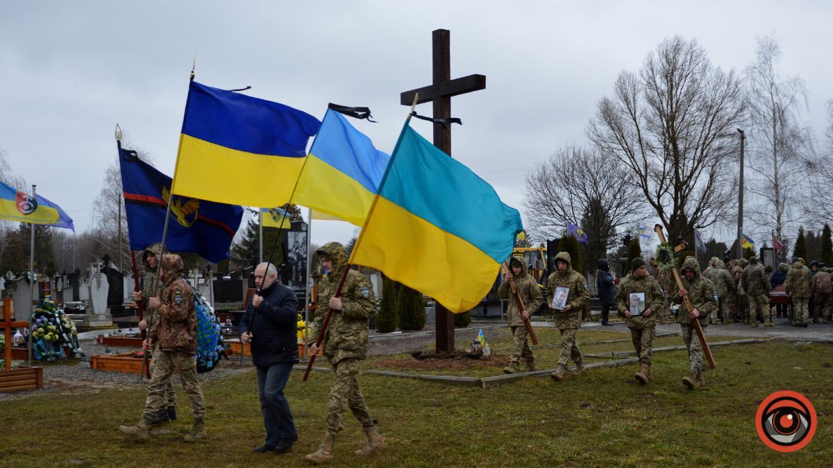 Коломия провела в останню дорогу Героїв Сергія Правдивого та Михайла Николаїва 33