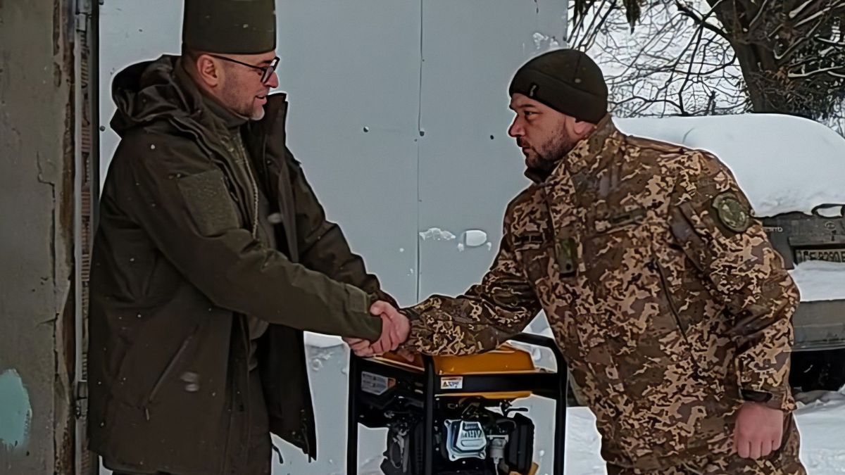Парафія УГКЦ з Нижнього Вербіжа вже передала 6 генераторів на фронт
