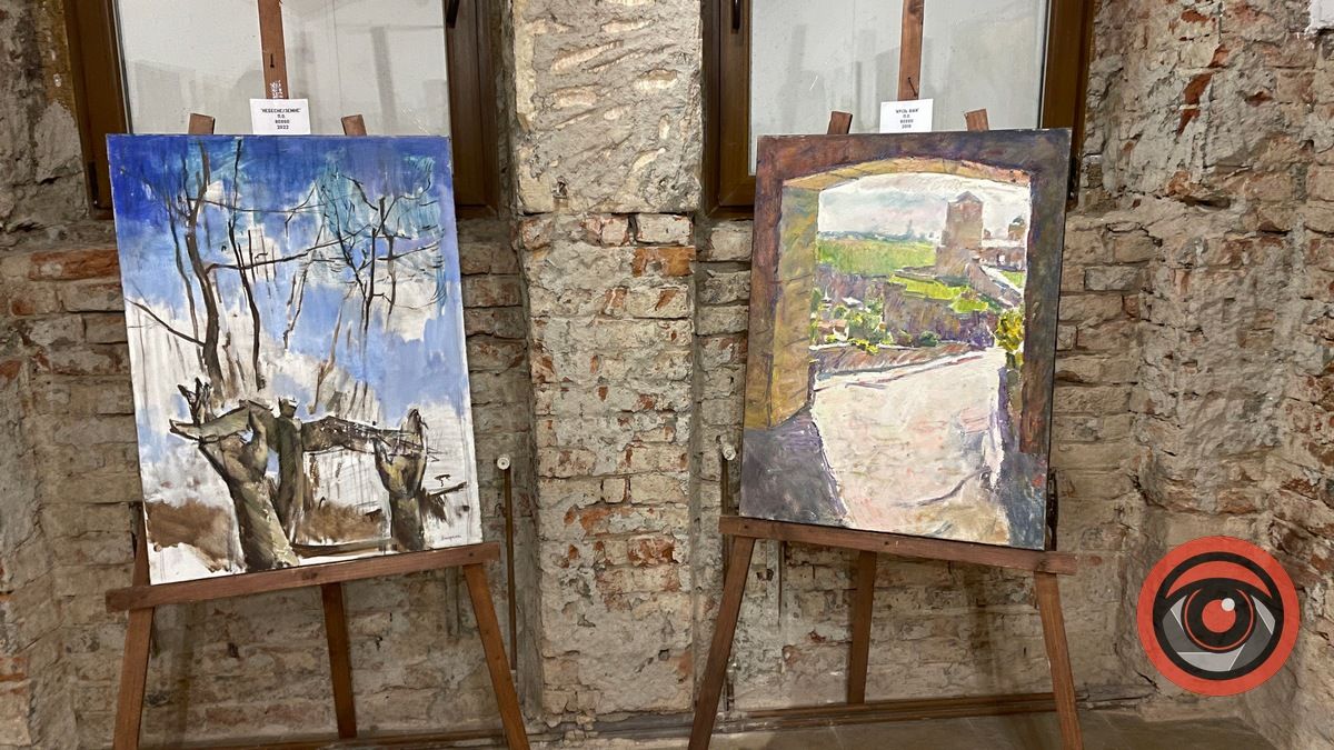 У Коломиї відкрилася виставка молодого живописця Богдана Макаренка 10