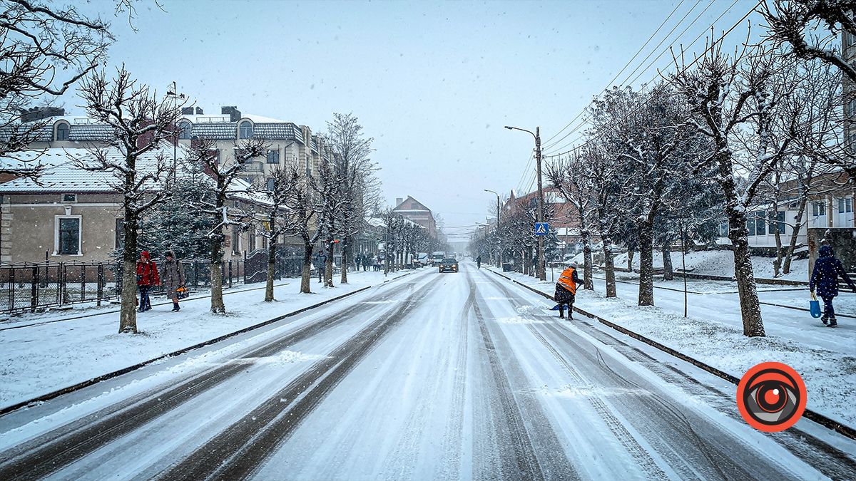 Водії, будьте обережні: у Коломиї на дорогах слизько 2
