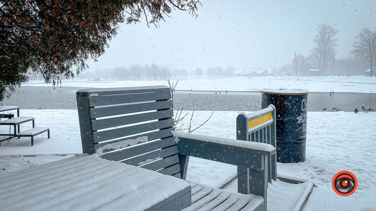 Краса засніженого озера у Коломиї | Фоторепортаж 2