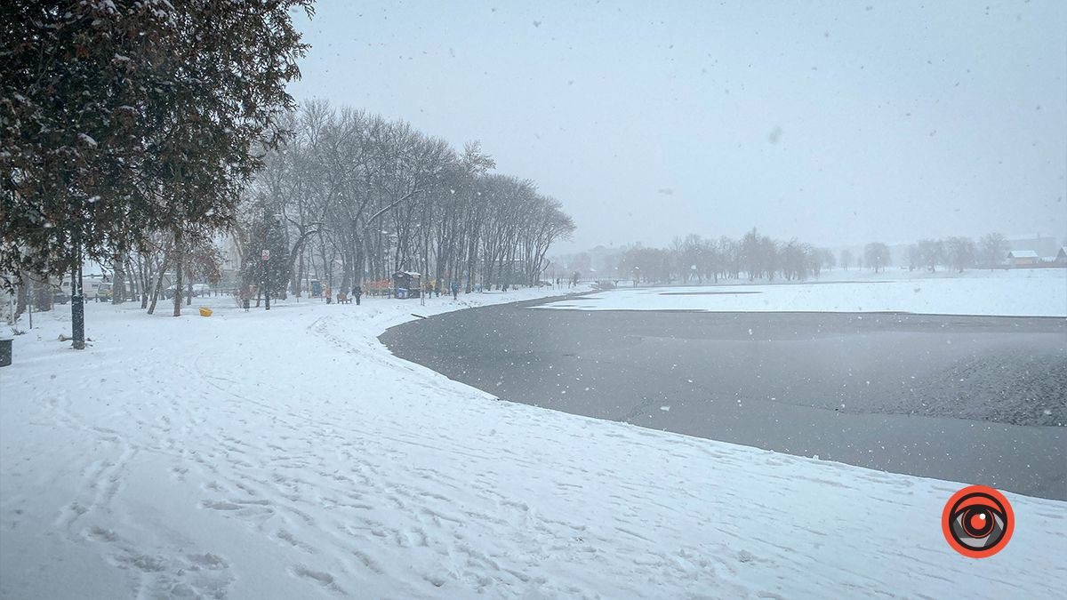 Краса засніженого озера у Коломиї | Фоторепортаж 6