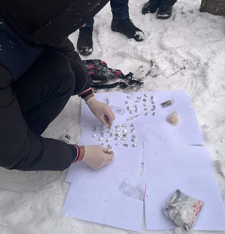 На Прикарпатті перекрили наркоканал із щомісячним обігом 10 млн грн 2