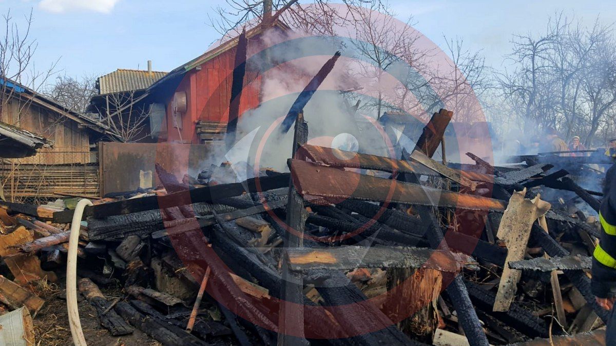 На Коломийщині зайнялася будівля 1