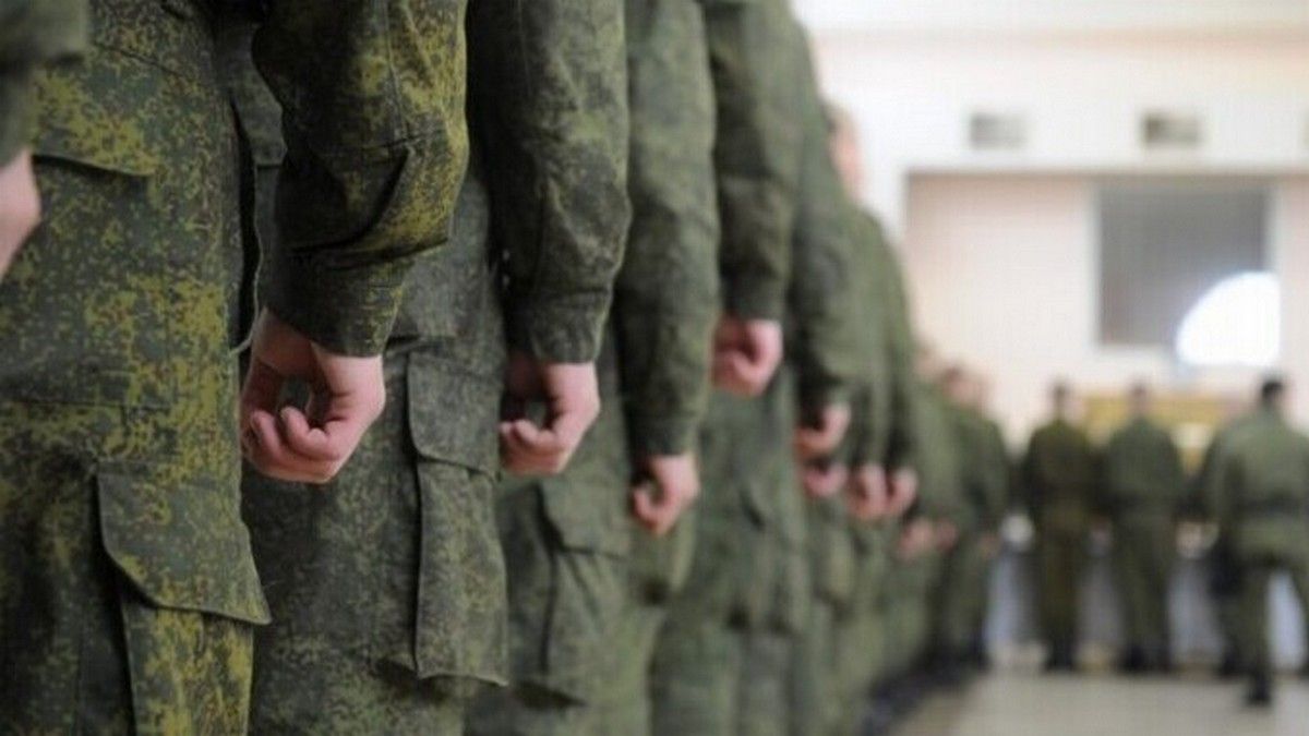 росія планує призвати на війну чоловіків з окупованих територій