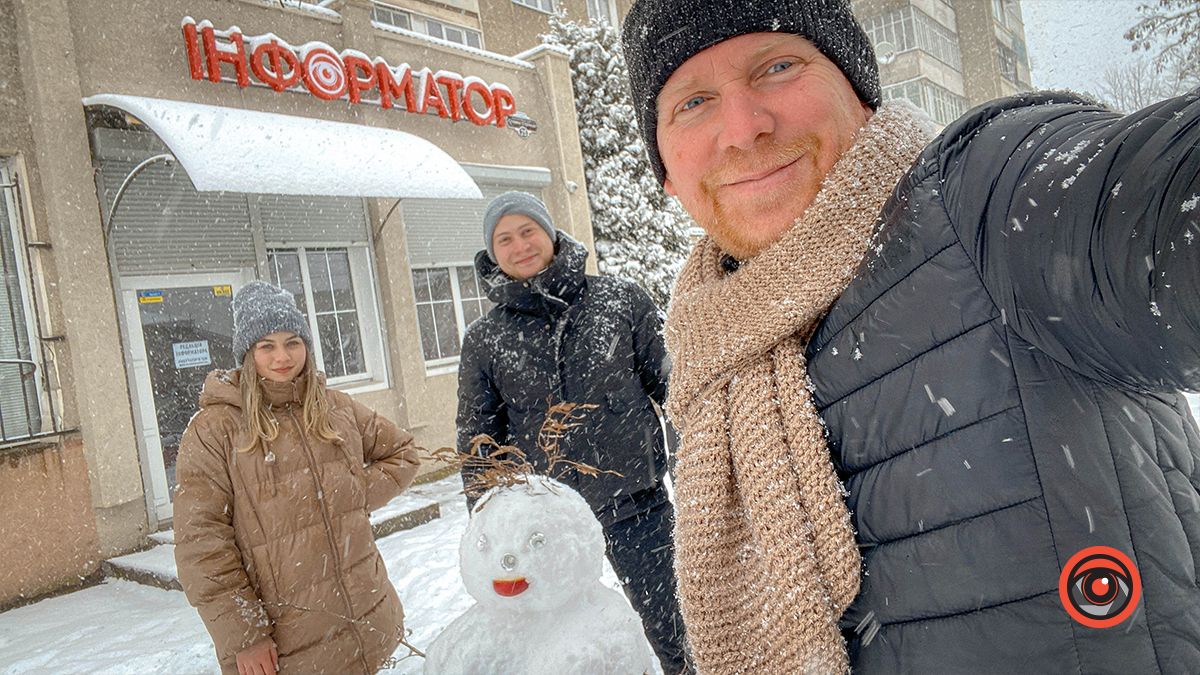 Як Інформатор сніговика ліпив 3