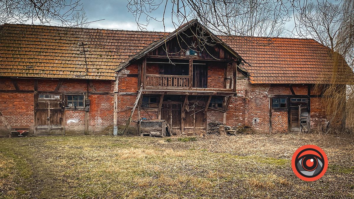 Тютюнова фабрика у Заболотові: графська ресторація, власний зоопарк і нинішні руїни 6