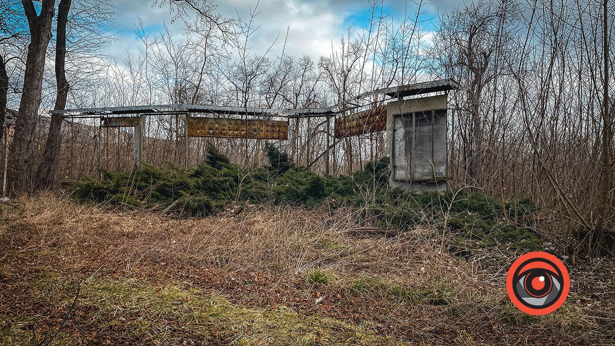 Тютюнова фабрика у Заболотові: графська ресторація, власний зоопарк і нинішні руїни 30