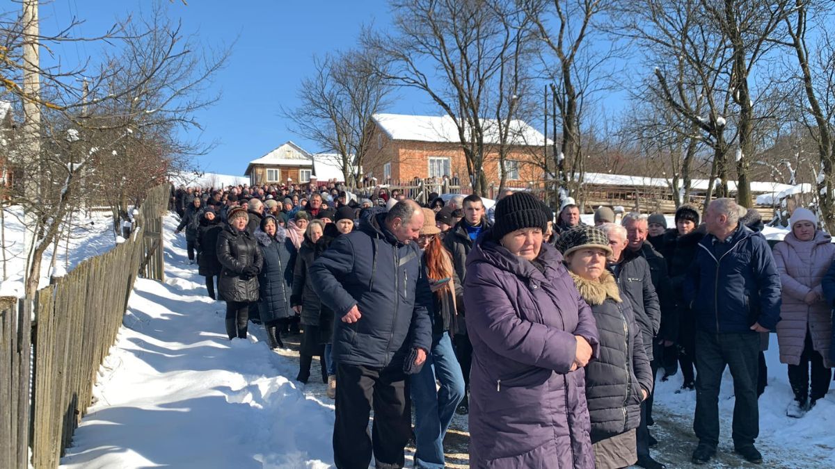 Надвірна провела Героя Івана Кепещука в останню дорогу 6