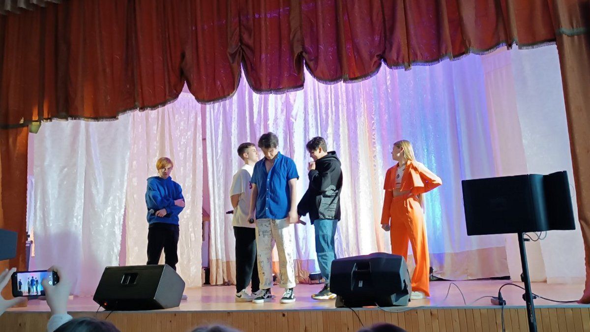 У Підгайчиках виступали відомі артисти України 3