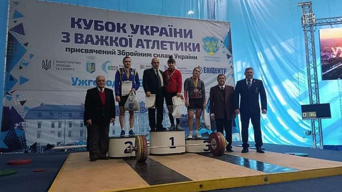 Коломиянка Віталія Филипів на Кубку України з важкої атлетики виборола 3 золоті медалі 1