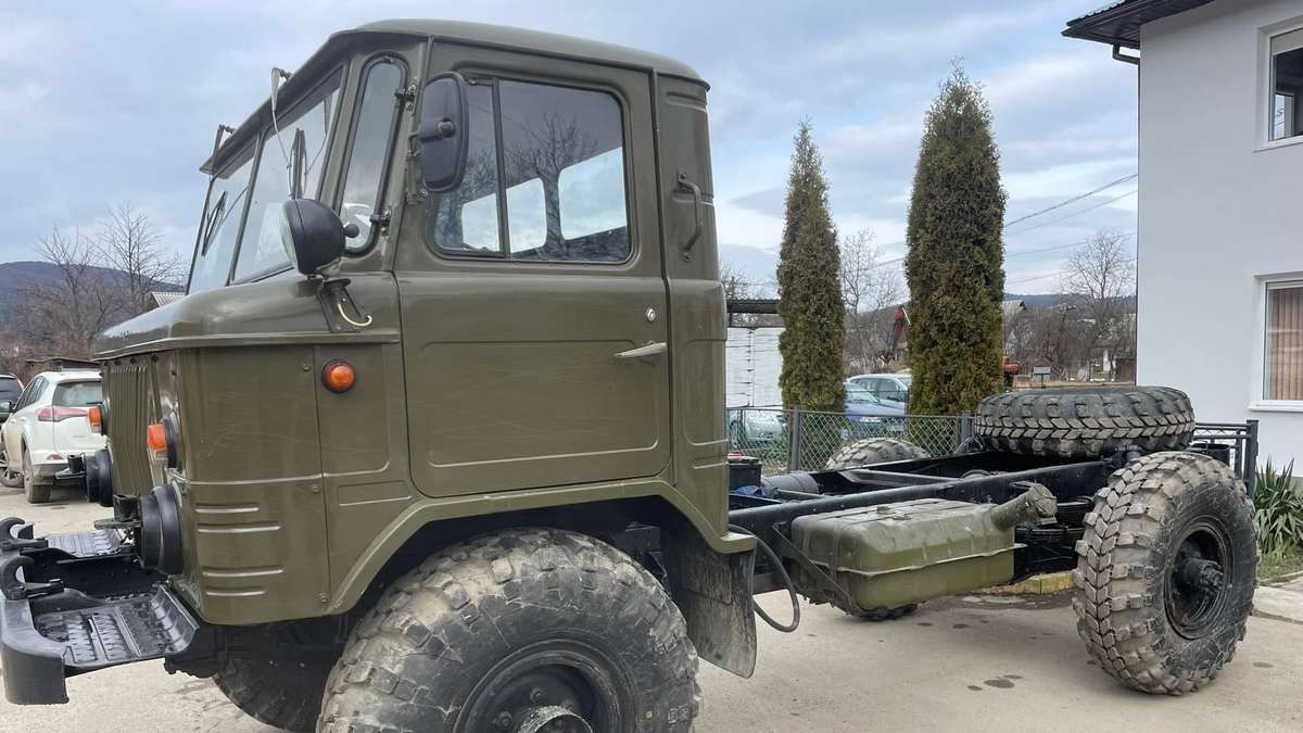На Косівщині придбали авто для ЗСУ 2