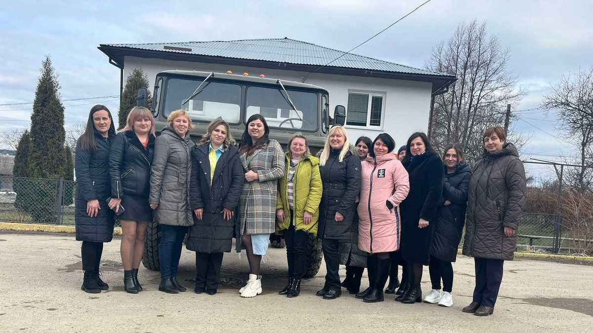 На Косівщині придбали авто для ЗСУ 1