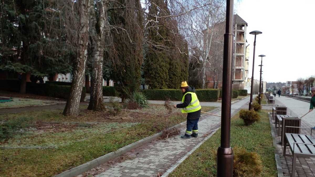 У Городенці готуються до приходу весни 2