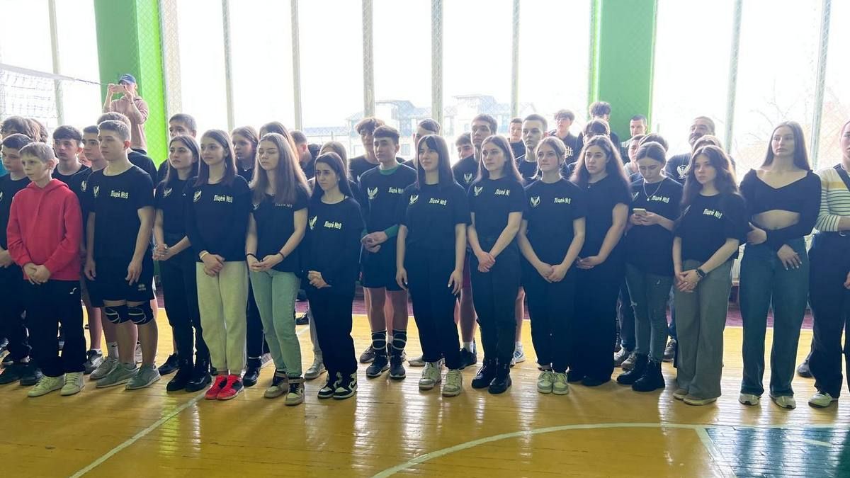 У Коломиї завершився чемпіонат з волейболу: відомі переможці 1