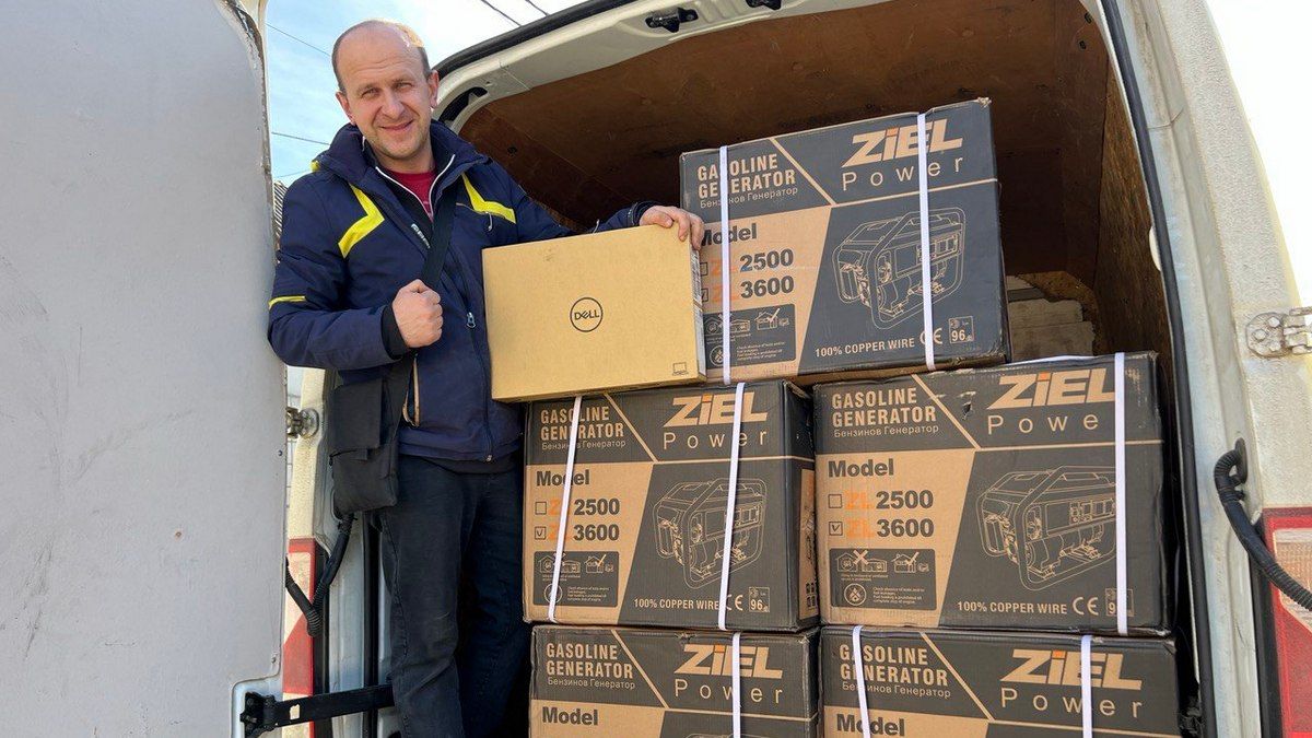 "Едельвейси" отримали генератори та потужний ноутбук від благодійників