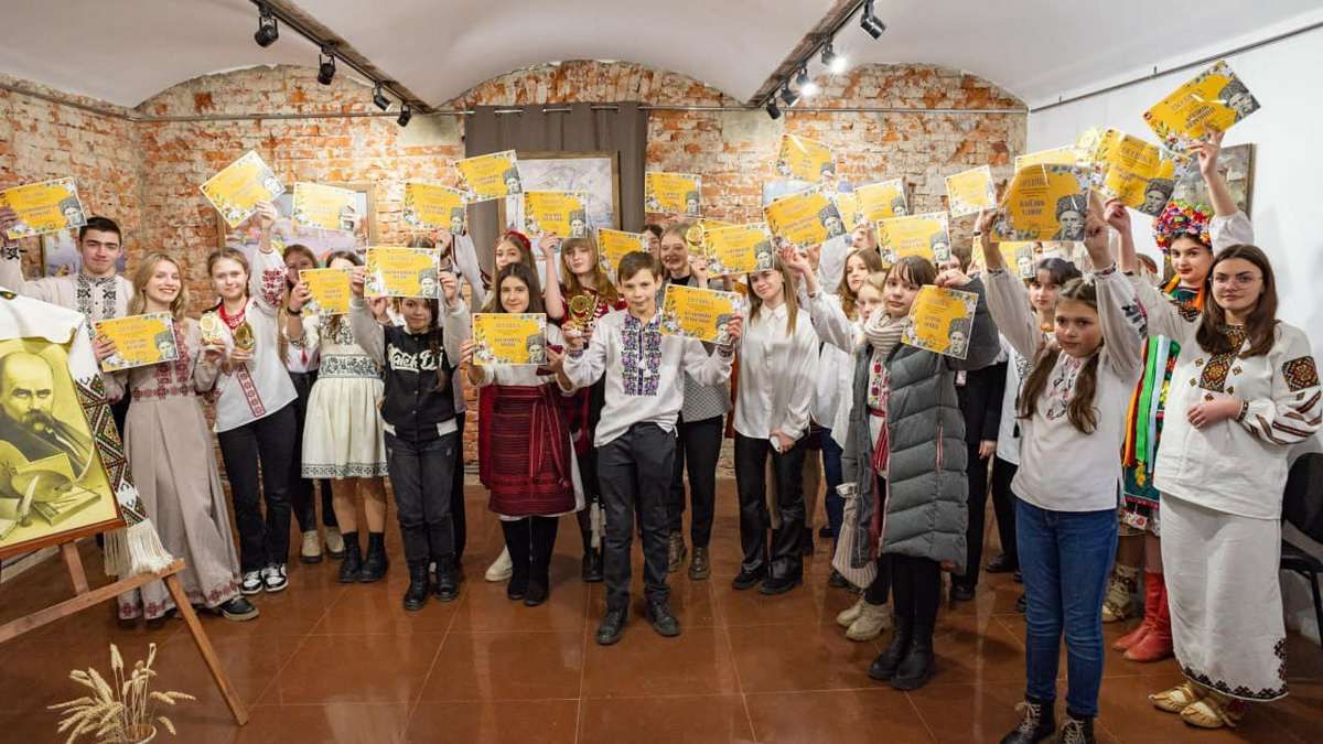 Конкурс читців поезії Шевченка завершився у Коломиї 4