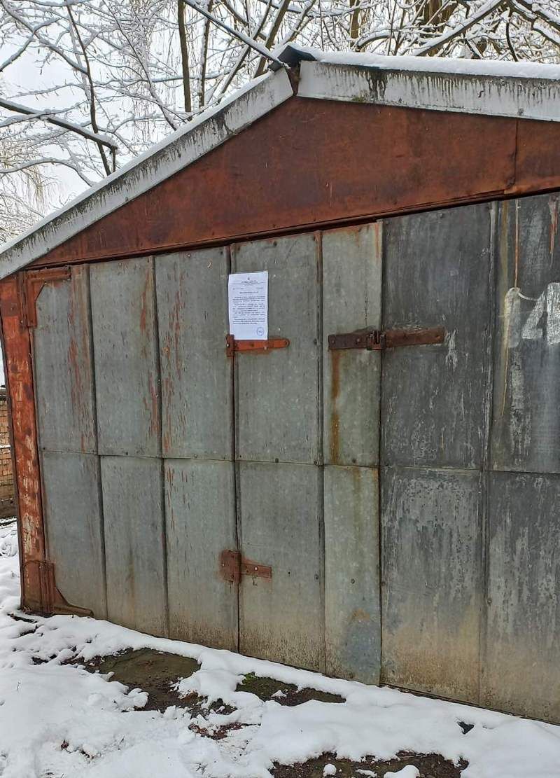 У Коломиї демонтують дитячі атракціони та кілька гаражів 1